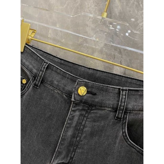 2024SS 限定品 人気No.1 VERSACE ヴェルサーチェ ジーパン 2024SS 限定品 人気No.1 VERSACE ヴェルサーチェ ジーパン