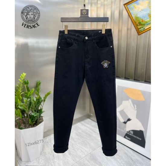 2024SS 新商品☆完売必至 VERSACE ヴェルサーチェ ジーパン 2024SS 新商品☆完売必至 VERSACE ヴェルサーチェ ジーパン