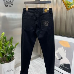 2024SS 新商品☆完売必至 VERSACE ヴェルサーチェ ジーパン