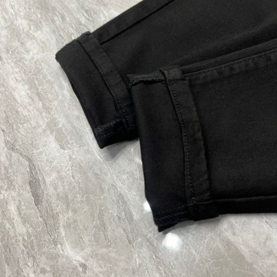 2024SS 新商品☆完売必至 VERSACE ヴェルサーチェ ジーパン 2024SS 新商品☆完売必至 VERSACE ヴェルサーチェ ジーパン