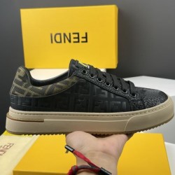 2024FW メンズ用 カジュアルシューズ FENDI フェンデイ レトロ感のあるデザイン