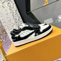 2024FW メンズ用 カジュアルシューズ LOUIS VUITTON ルイヴィトン 目が離せない