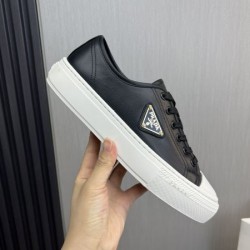 2024FW メンズ用 カジュアルシューズ PRADA プラダ 国内発セール完売間近
