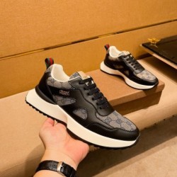 2024FW メンズ用 スニーカー GUCCI グッチ これからの季節、大活躍