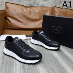 2024FW メンズ用 スニーカー PRADA プラダ きれいめコーデに変身