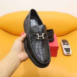 2024FW メンズ用 ビジネスシューズ FERRAGAMO サルヴァトーレ フェラガモ 早い者勝ち