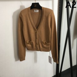 CELINE セリーヌ ニットカーディガン 2024FW 現地価格お得な秋冬新作