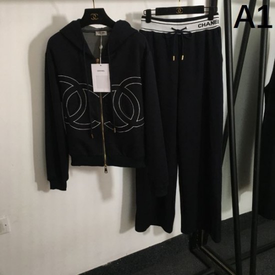 CHANEL シャネル スポーツスーツ 2024FW 最後の秋冬コレクション CHANEL シャネル スポーツスーツ 2024FW 最後の秋冬コレクション