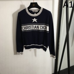 DIOR ディオール プルオーバーニット 2024FW 都会的な印象のスタイル