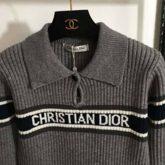 DIOR ディオール プルオーバーニット 2024FW 毎シーズン存在感のある DIOR ディオール プルオーバーニット 2024FW 毎シーズン存在感のある