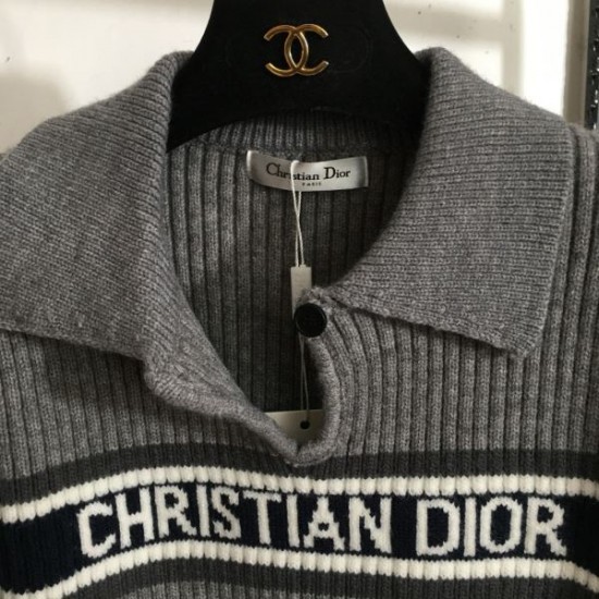 DIOR ディオール プルオーバーニット 2024FW 毎シーズン存在感のある DIOR ディオール プルオーバーニット 2024FW 毎シーズン存在感のある