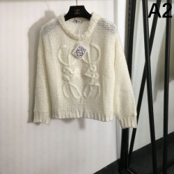 LOEWE ロエベ プルオーバーニット 2024FW 秋に向けて使えるスタイル