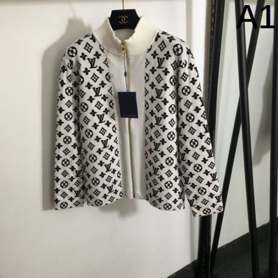 LOUIS VUITTON ルイヴィトン ニットカーディガン 2024FW 毎年定番人気商品 LOUIS VUITTON ルイヴィトン ニットカーディガン 2024FW 毎年定番人気商品