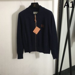 MIU MIU ミュウミュウ ニットカーディガン 2024FW 秋冬シーズン始動