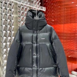 2024FW BURBERRY バーバリー カジュアルの定番 メンズ用 ダウンジャケット 