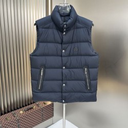 2024FW MONCLER モンクレール 視線を集めて メンズ用 ダウンジャケット 