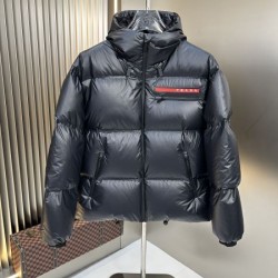 2024FW PRADA プラダ 入手困難アイテム メンズ用 ダウンジャケット 