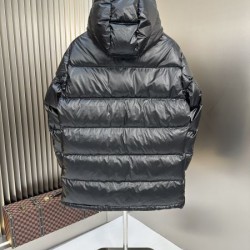 2024FW PRADA プラダ 今季初登場の新作 メンズ用 ダウンジャケット 