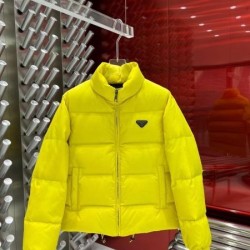2024FW PRADA プラダ 国内希少！大人気 メンズ用 ダウンジャケット 