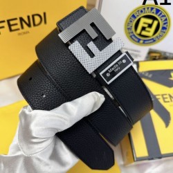 2024FW FENDI フェンデイ 素材感を引き出せるアイテム ベルト