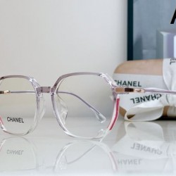 2024FW 透明サングラス CHANEL シャネル すっきりしたシルエット