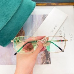 2024FW 透明サングラス GUCCI グッチ オシャレだけど疲れない