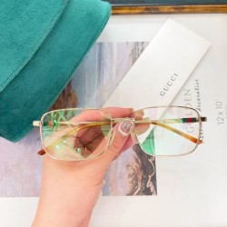 2024FW 透明サングラス GUCCI グッチ オシャレだけど疲れない