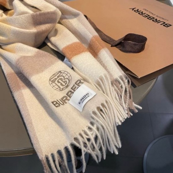 2024FW スカーフ BURBERRY バーバリー 秋らしく爽やかな印象