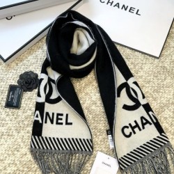 2024FW スカーフ CHANEL シャネル 最新のトレンドを感じされる