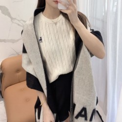 2024FW スカーフ CHANEL シャネル 今シーズン最注目のトレンド