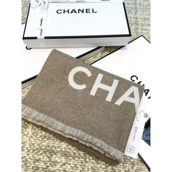 2024FW スカーフ CHANEL シャネル 今シーズン最注目のトレンド 2024FW スカーフ CHANEL シャネル 今シーズン最注目のトレンド