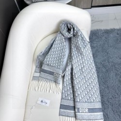2024FW スカーフ DIOR ディオール  いつも年末には完売しちゃう