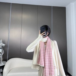 2024FW スカーフ DIOR ディオール  おしゃれに見せるキーワード