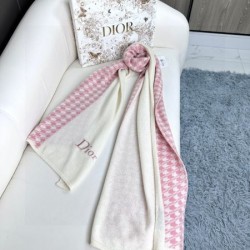 2024FW スカーフ DIOR ディオール  おしゃれに見せるキーワード