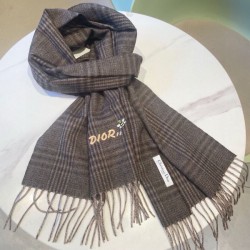2024FW スカーフ DIOR ディオール  上品ですっきり、好感度抜群
