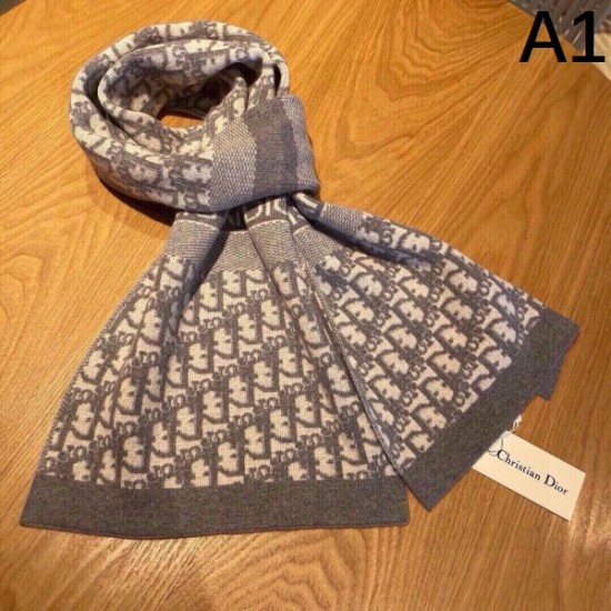 2024FW スカーフ DIOR ディオール セレブが今シーズン手に入れ 2024FW スカーフ DIOR ディオール セレブが今シーズン手に入れ