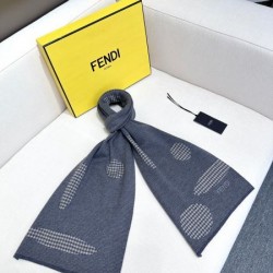 2024FW スカーフ FENDI フェンデイ 上品カジュアルな雰囲気に