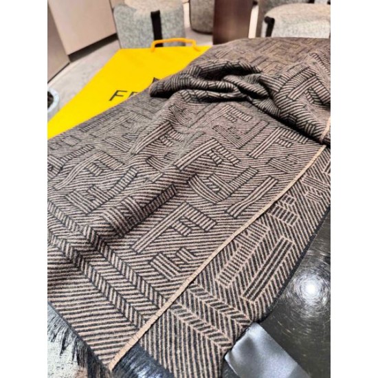 2024FW スカーフ FENDI フェンデイ 秋冬新作限定 超入手困難 2024FW スカーフ FENDI フェンデイ 秋冬新作限定 超入手困難