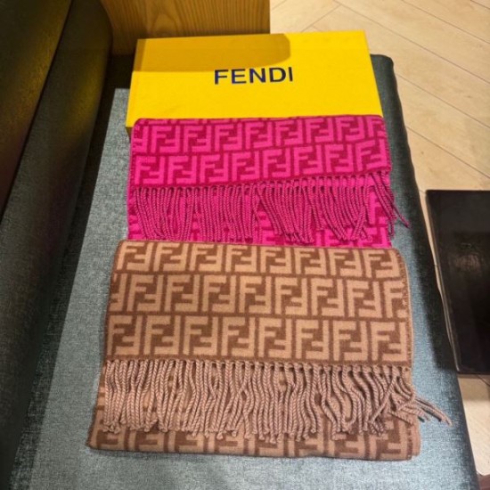 2024FW スカーフ FENDI フェンデイ ファッション感が急上昇! 2024FW スカーフ FENDI フェンデイ ファッション感が急上昇!