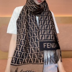 2024FW スカーフ FENDI フェンデイ 今すぐオシャレになれる！