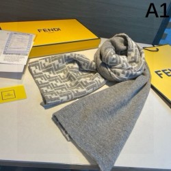 2024FW スカーフ FENDI フェンデイ きれいめな印象で着こなし