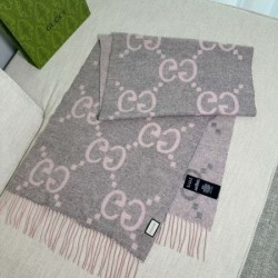 2024FW スカーフ GUCCI グッチ 秋らしいきれい色のように