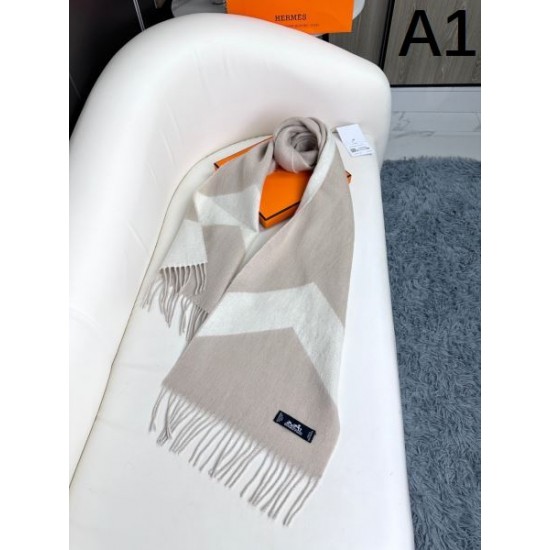 2024FW スカーフ HERMES エルメス 今季は色を使った注目新品 2024FW スカーフ HERMES エルメス 今季は色を使った注目新品