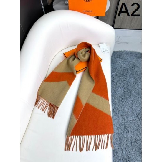 2024FW スカーフ HERMES エルメス 今季は色を使った注目新品 2024FW スカーフ HERMES エルメス 今季は色を使った注目新品