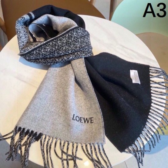 2024FW スカーフ LOEWE ロエベ デイリー使いに実用性抜群 2024FW スカーフ LOEWE ロエベ デイリー使いに実用性抜群