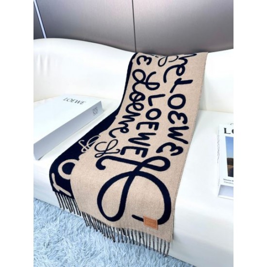 2024FW スカーフ LOEWE ロエベ スタイリッシュなスタイル 2024FW スカーフ LOEWE ロエベ スタイリッシュなスタイル