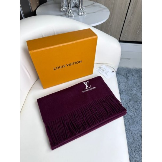 2024FW スカーフ LOUIS VUITTON ルイヴィトン 絶妙な着こなしに 2024FW スカーフ LOUIS VUITTON ルイヴィトン 絶妙な着こなしに