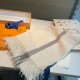 2024FW スカーフ LOUIS VUITTON ルイヴィトン おしゃれを楽しむ！