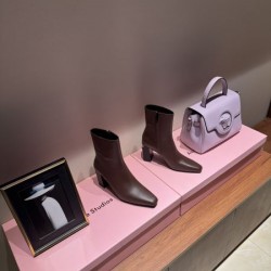 ALEXANDER WANG アレキサンダーワン 2024FW レディース用 ブーツ 超人気最新作