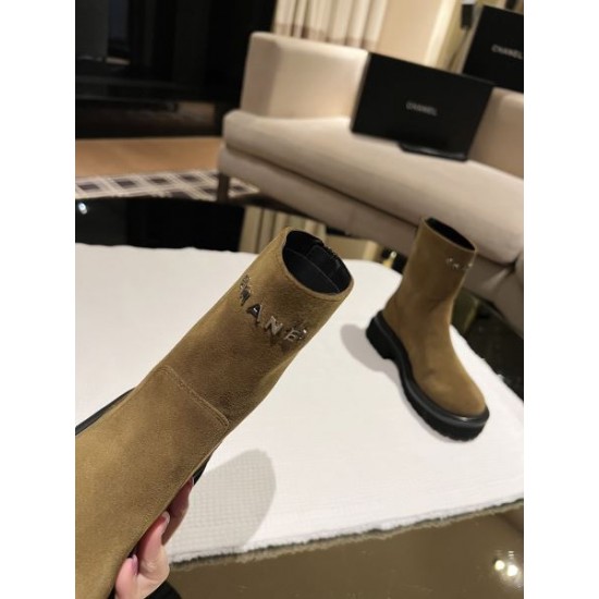 CHANEL シャネル 2024FW レディース用 ブーツ 完売必須☆お早めに CHANEL シャネル 2024FW レディース用 ブーツ 完売必須☆お早めに